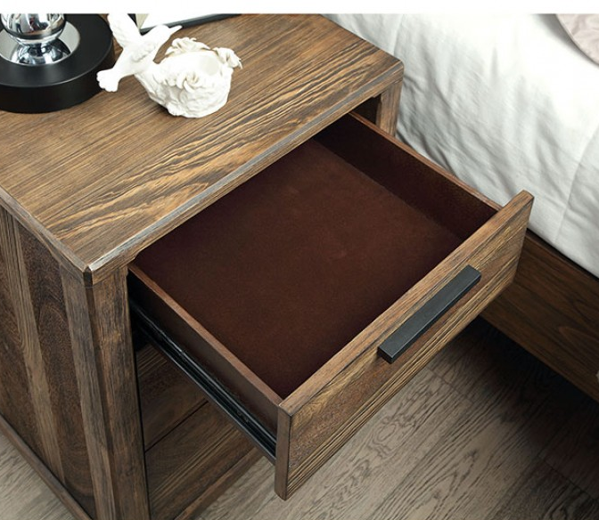 Hutchinson 4 Pc Bedroom Set