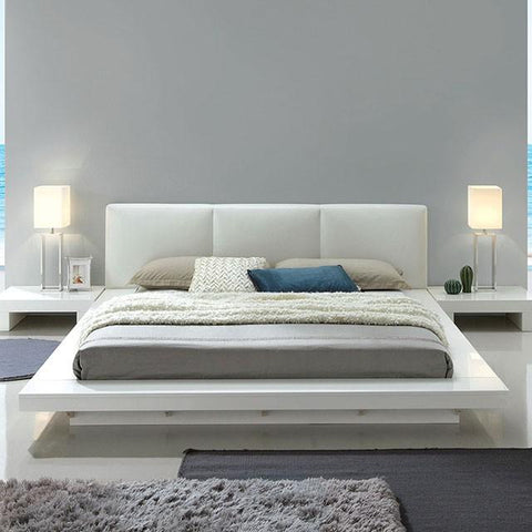 Christie High Gloss White Upholstered Platform Bedroom set